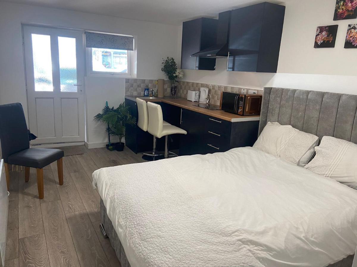 Brand New Studio Apartment With Beautiful Kitchen-Close To Liverpool City Centre Exteriér fotografie