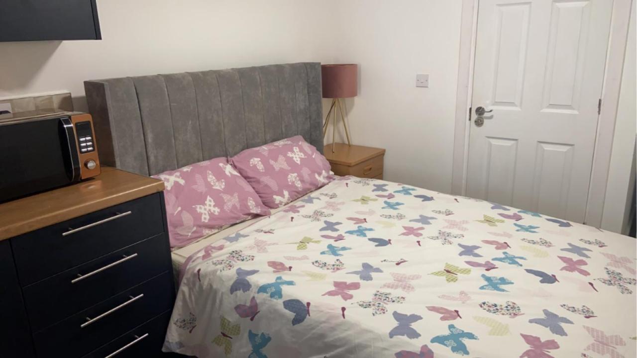 Brand New Studio Apartment With Beautiful Kitchen-Close To Liverpool City Centre Exteriér fotografie